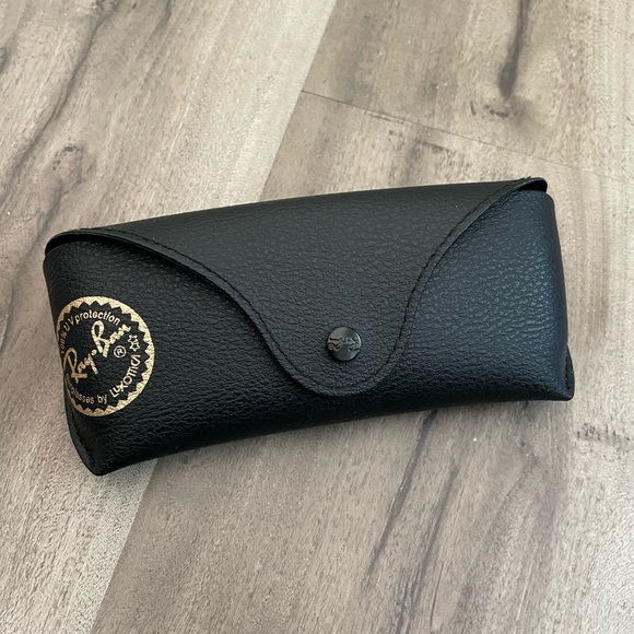 Black Rayban Case - Picture 1 of 4